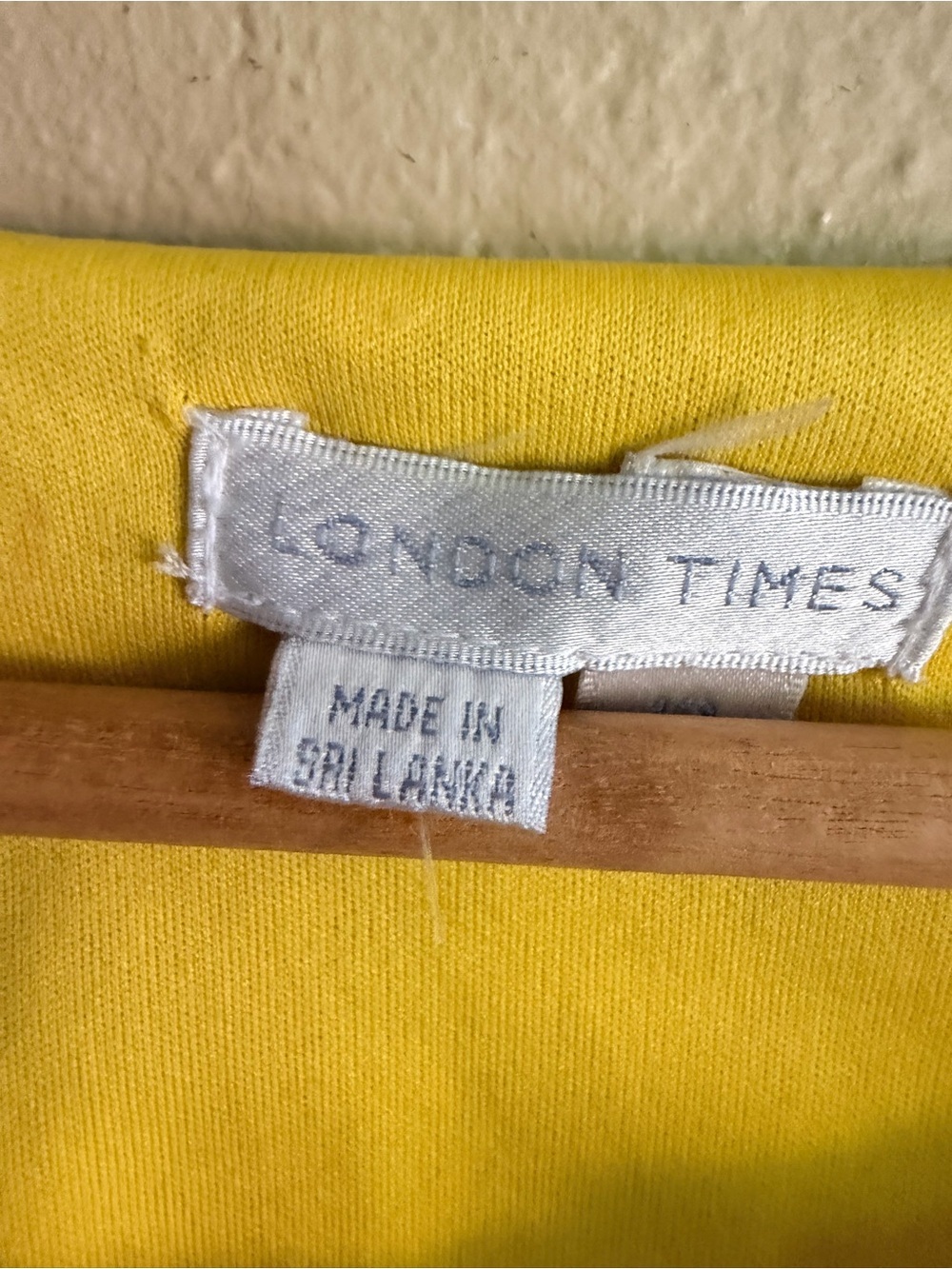 London Times Black & White Scroll-Print Midi Dress with Yellow Accents - Picture 5 of 7
